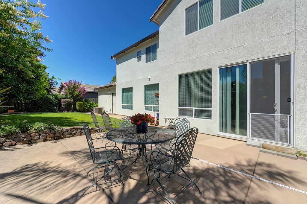 1141 Southwick Lane