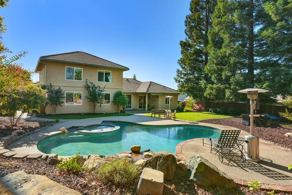 10917 Sunrise Ridge Circle