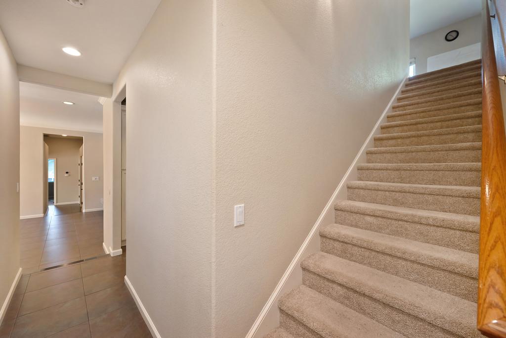 10917 Sunrise Ridge Circle