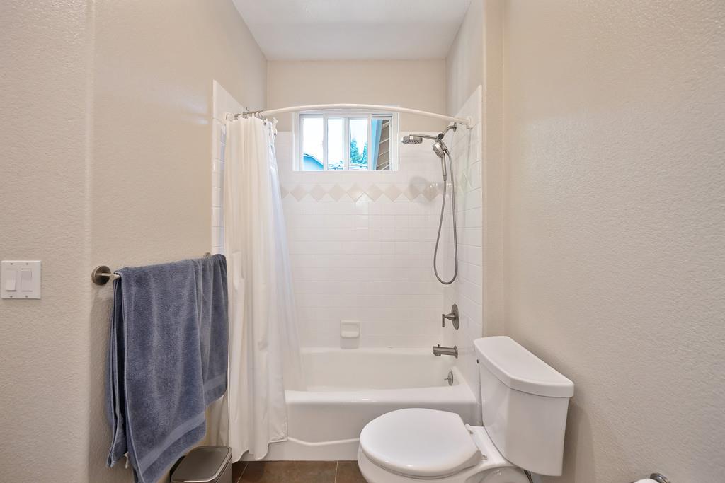 10917 Sunrise Ridge Circle