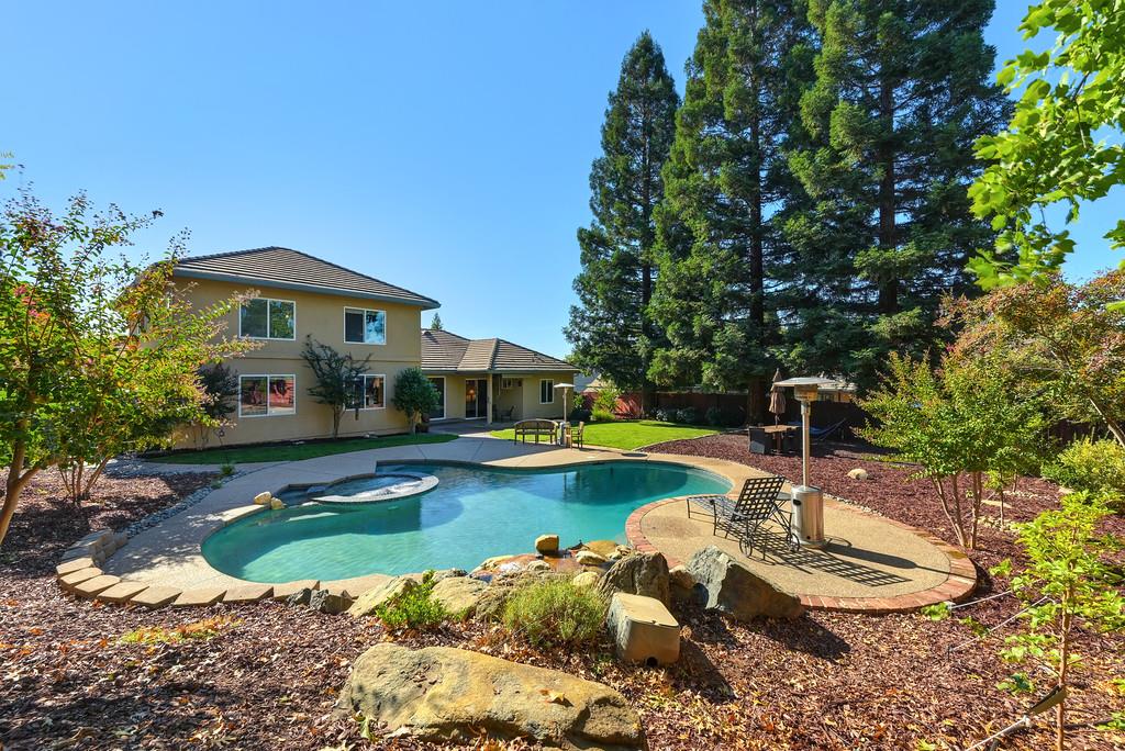 10917 Sunrise Ridge Circle