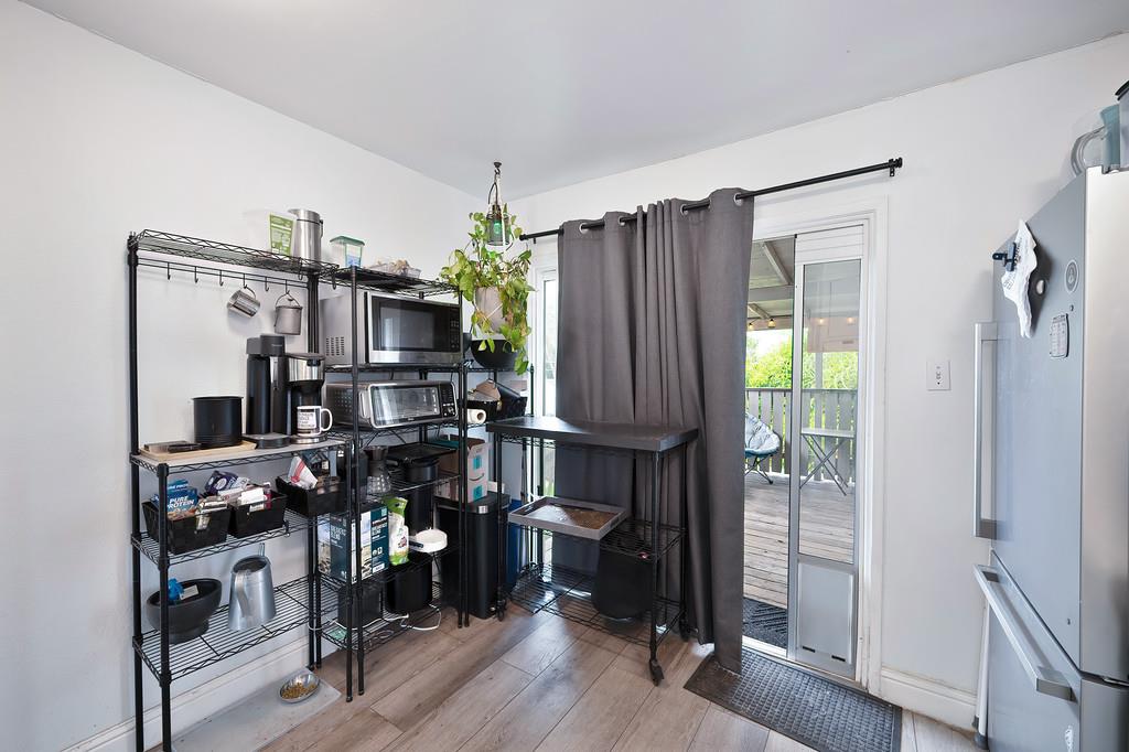 5421 Manzanita Avenue