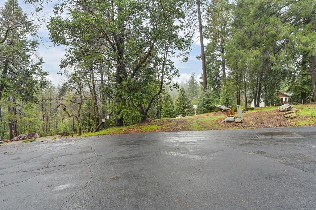 5211 Clear Creek Court