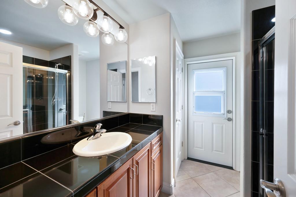 1580 Vista Ridge Way