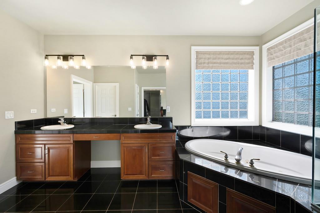 1580 Vista Ridge Way