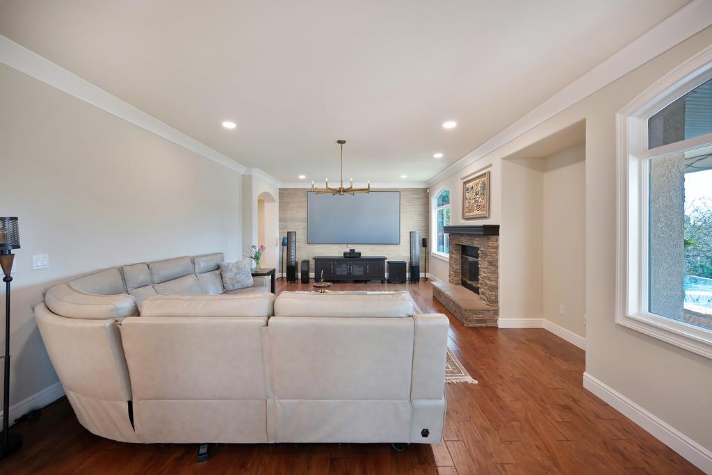 1580 Vista Ridge Way