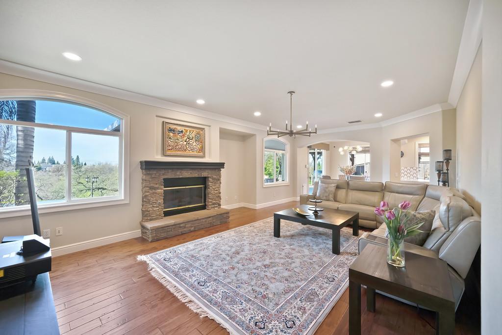 1580 Vista Ridge Way