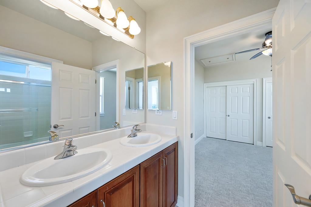 1580 Vista Ridge Way