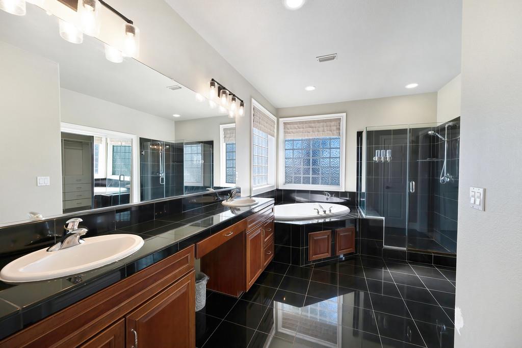 1580 Vista Ridge Way