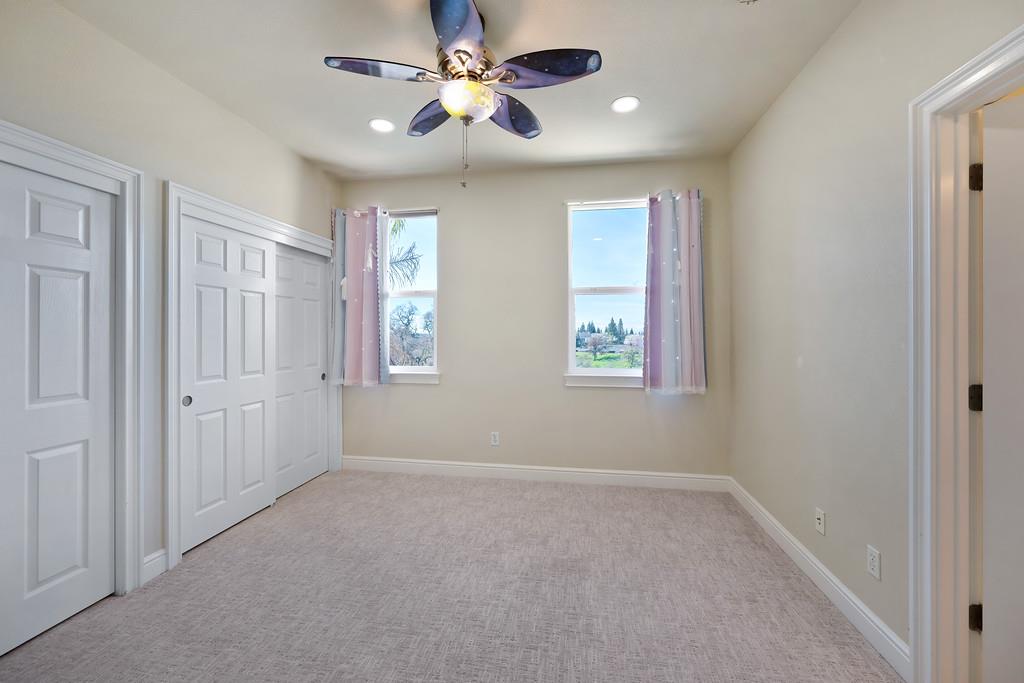 1580 Vista Ridge Way