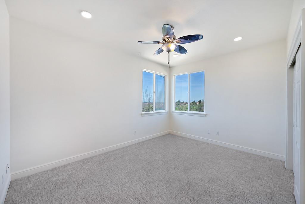 1580 Vista Ridge Way