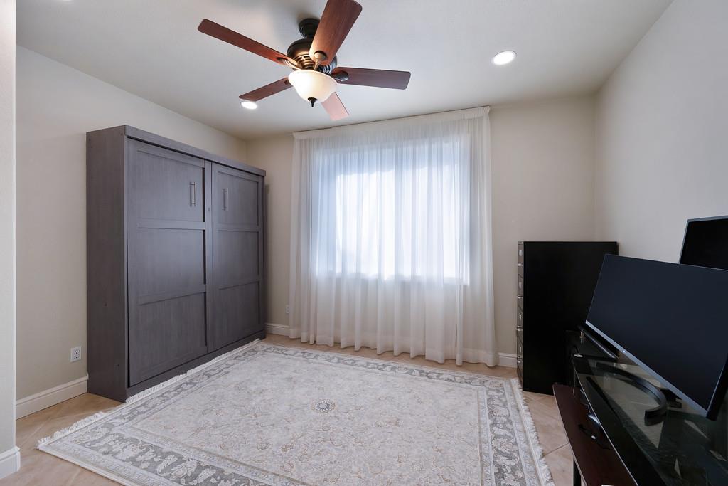 1580 Vista Ridge Way