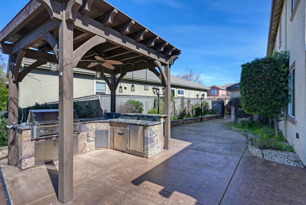 1580 Vista Ridge Way