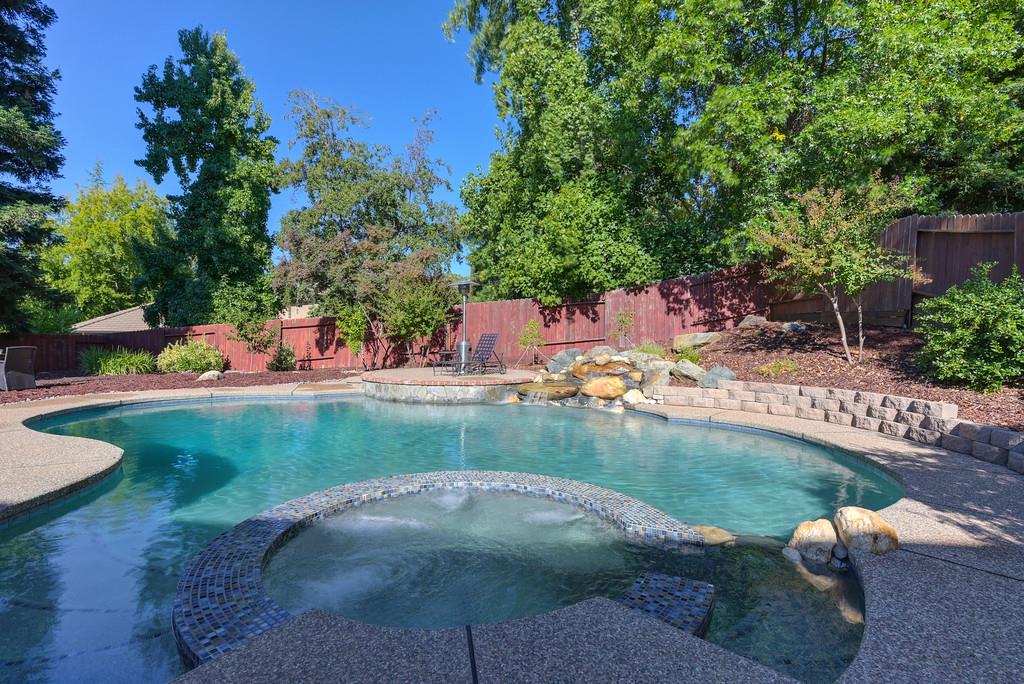 10917 Sunrise Ridge Circle