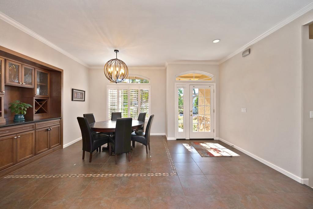 10917 Sunrise Ridge Circle