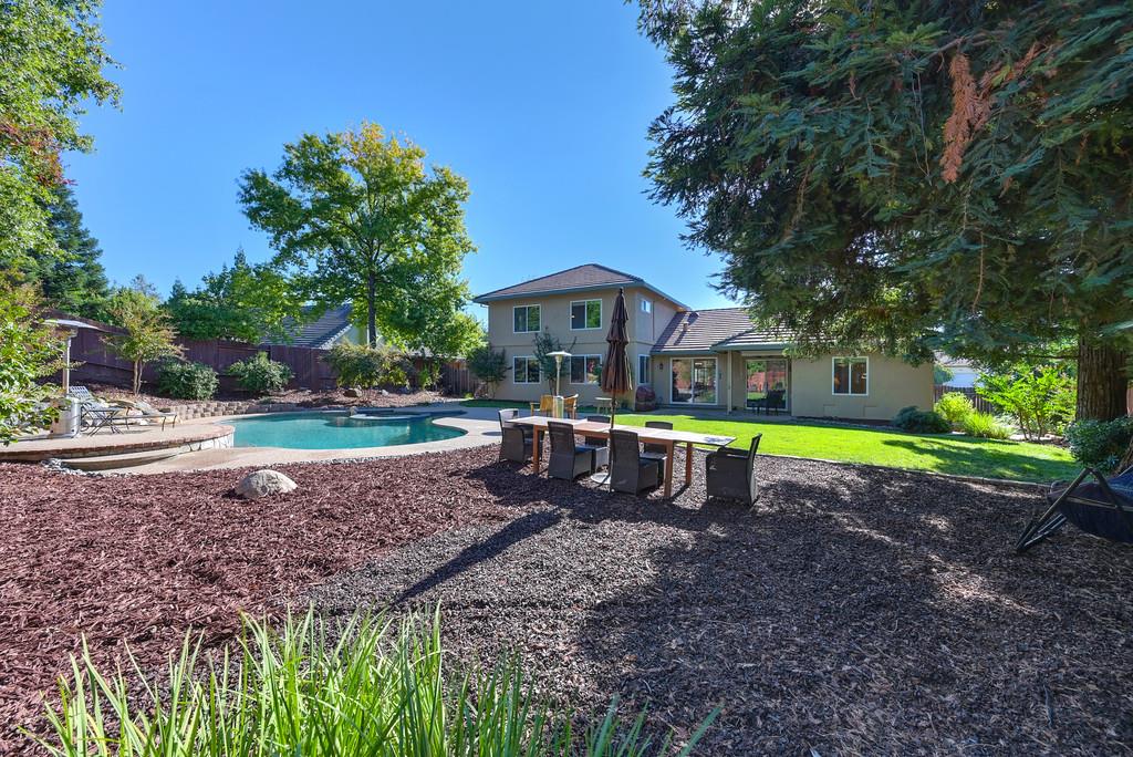 10917 Sunrise Ridge Circle