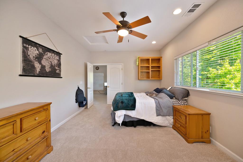 10917 Sunrise Ridge Circle