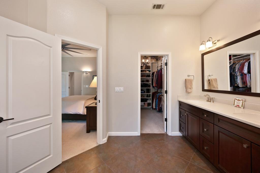 10917 Sunrise Ridge Circle