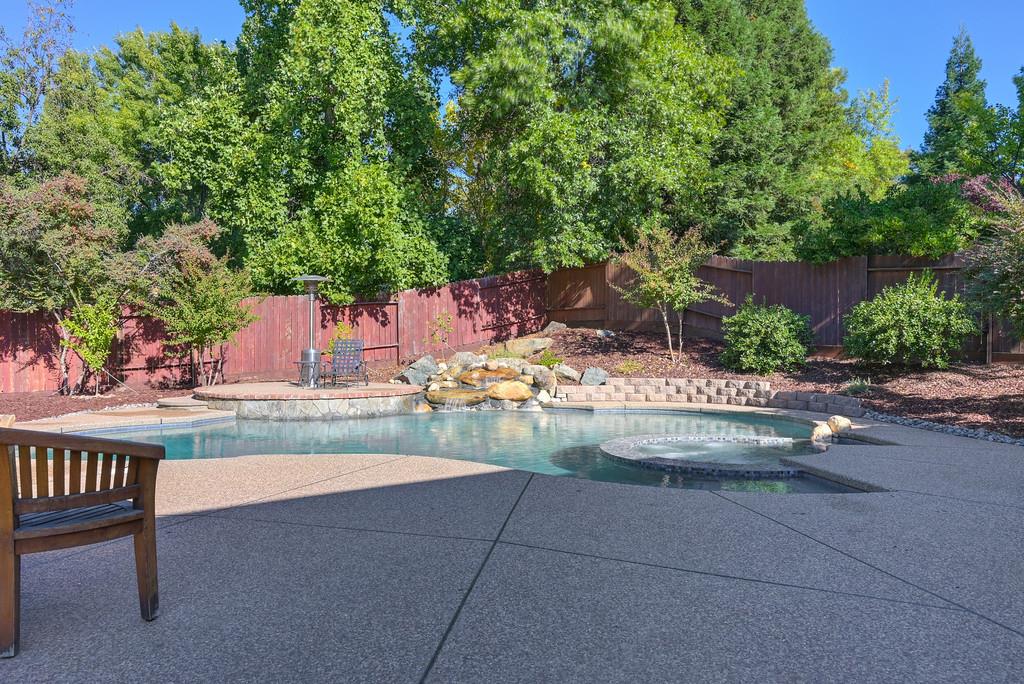 10917 Sunrise Ridge Circle