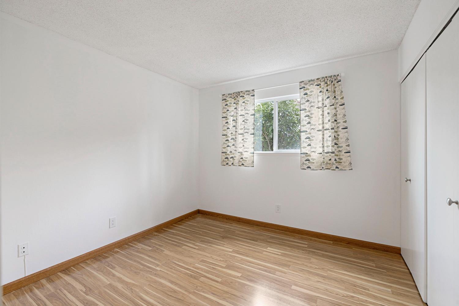 5041 Mccloud Drive
