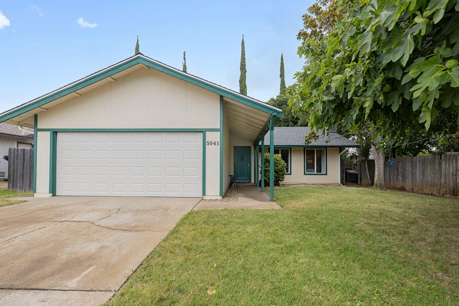 5041 Mccloud Drive
