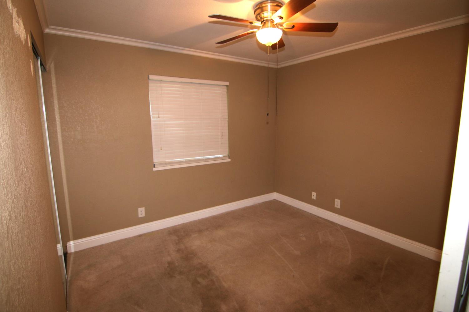 2852 Seville Circle