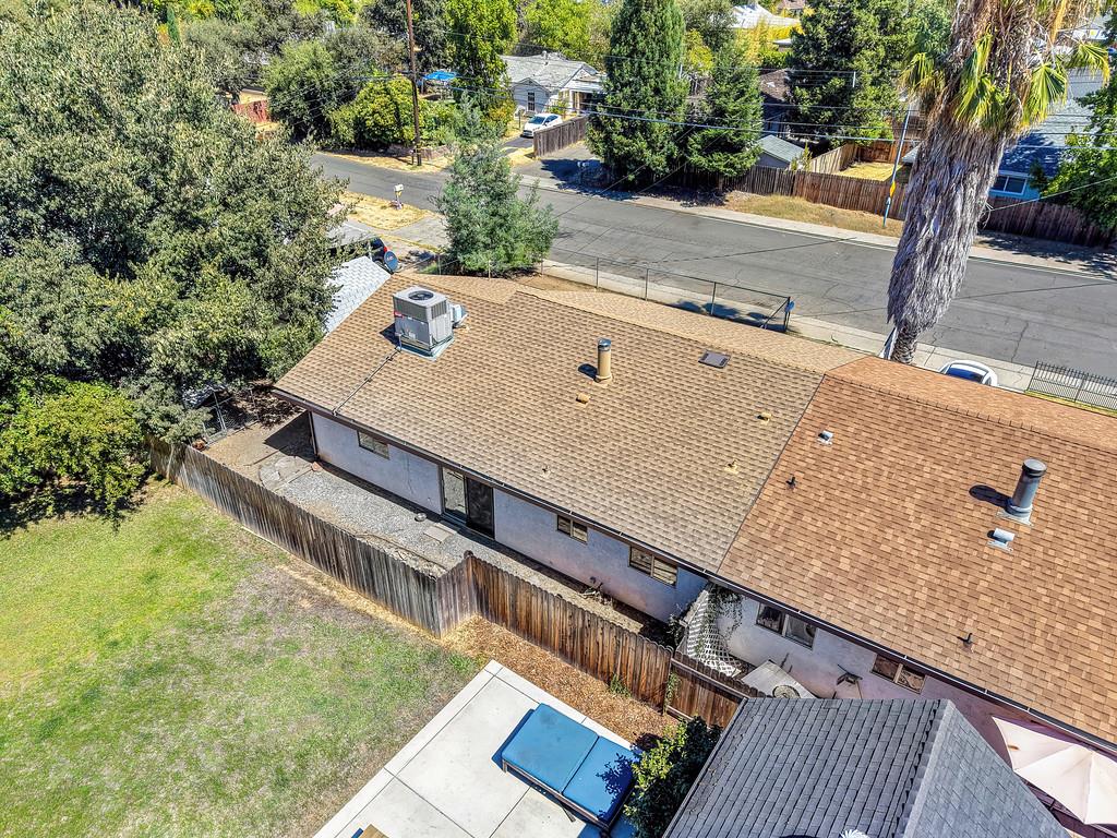 3205 Panama Avenue