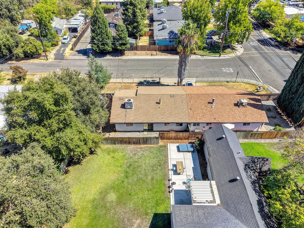 3205 Panama Avenue