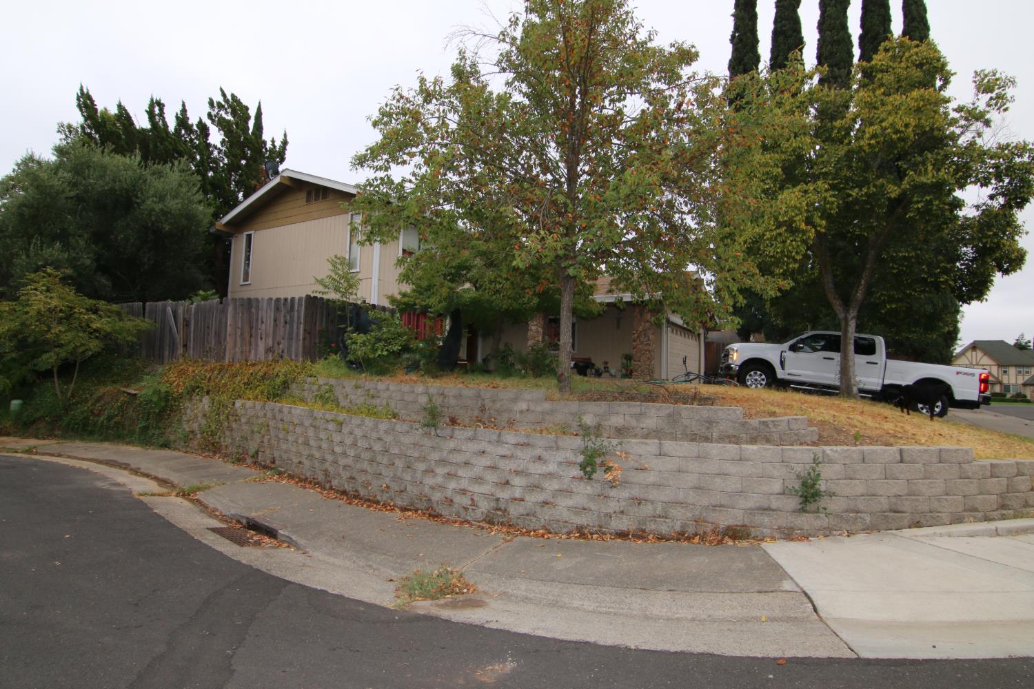 5018 Rimwood Drive