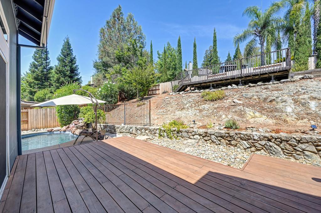 2535 Country Club Drive