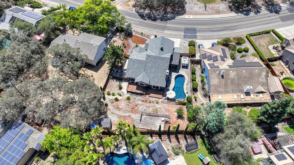 2535 Country Club Drive