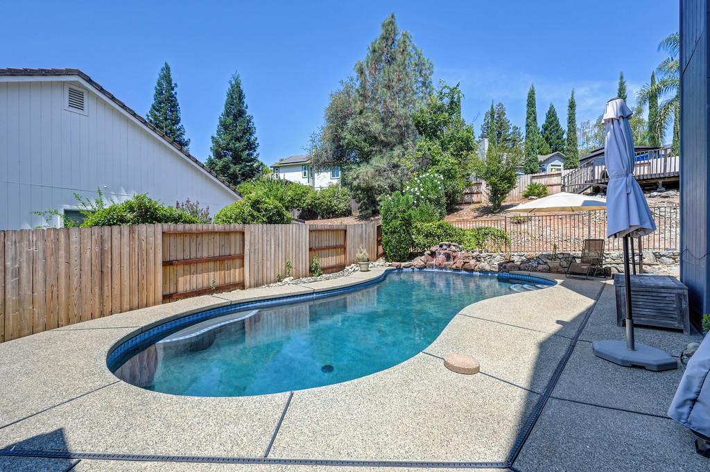 2535 Country Club Drive