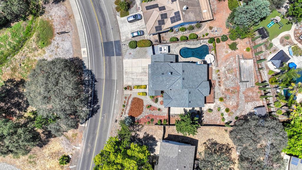 2535 Country Club Drive