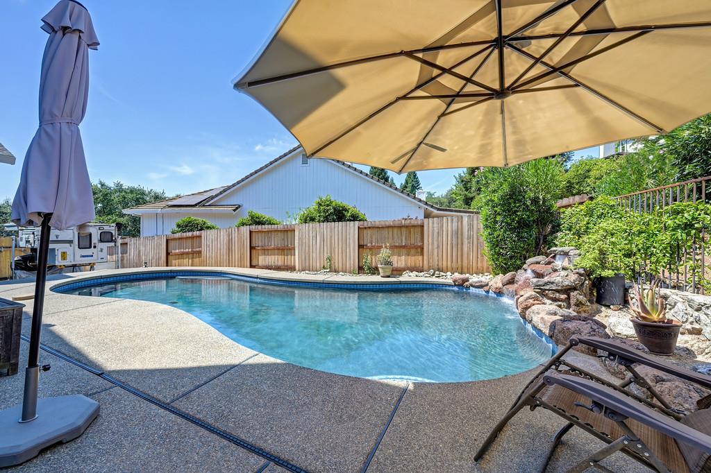 2535 Country Club Drive