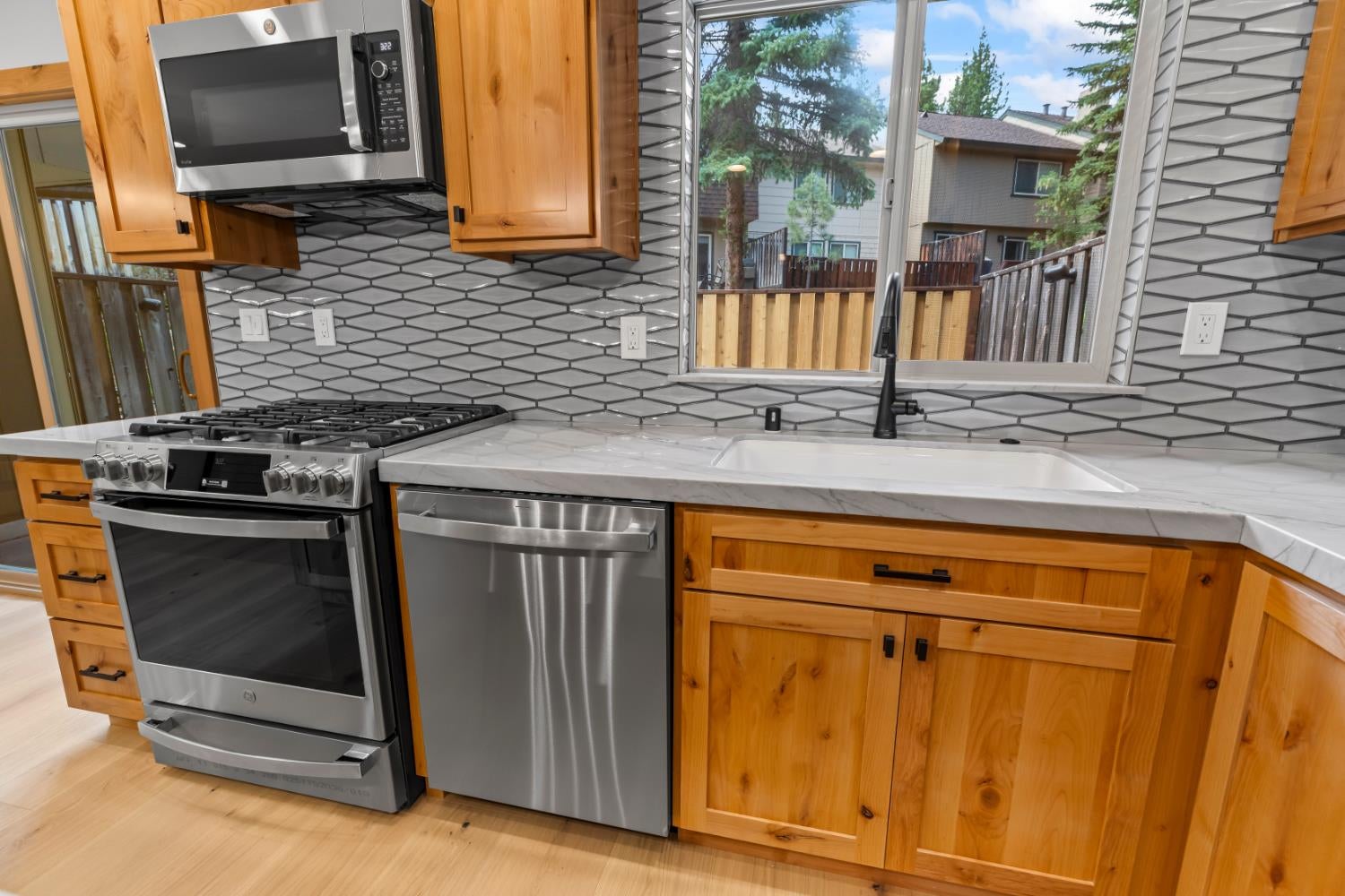 3101 Lake Forest Road 51