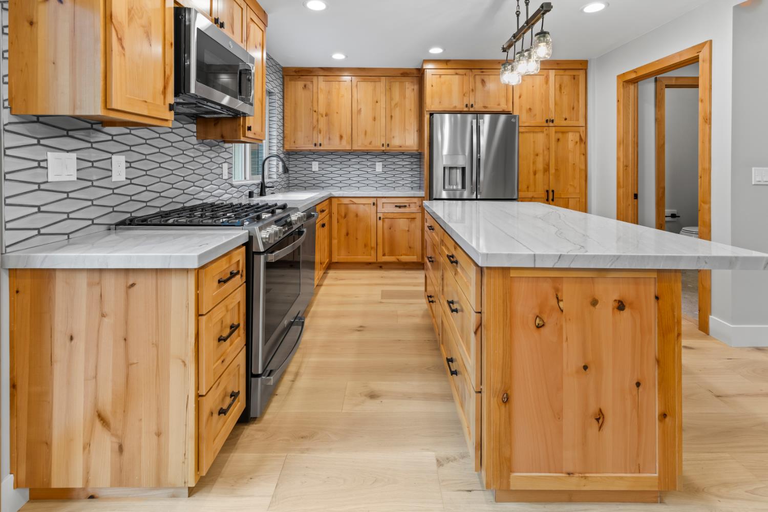 3101 Lake Forest Road 51