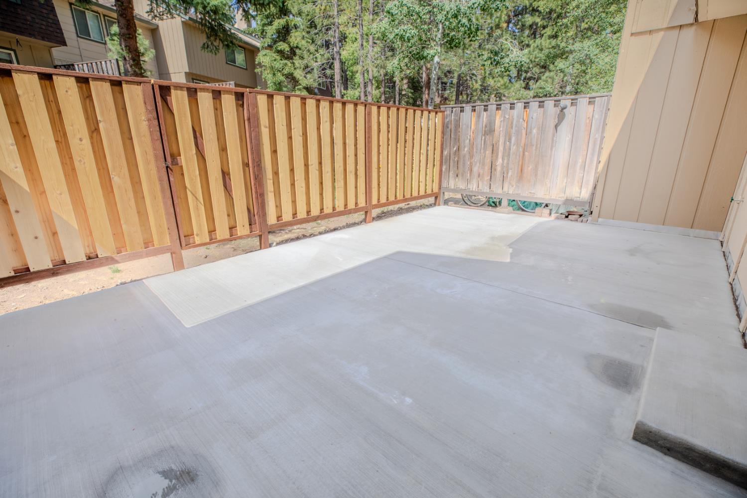 3101 Lake Forest Road 51