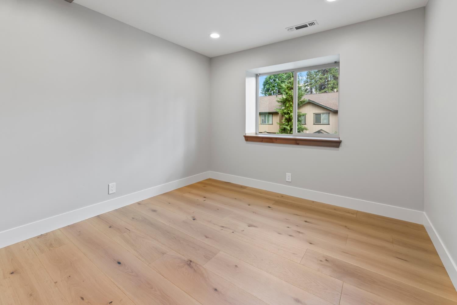 3101 Lake Forest Road 51