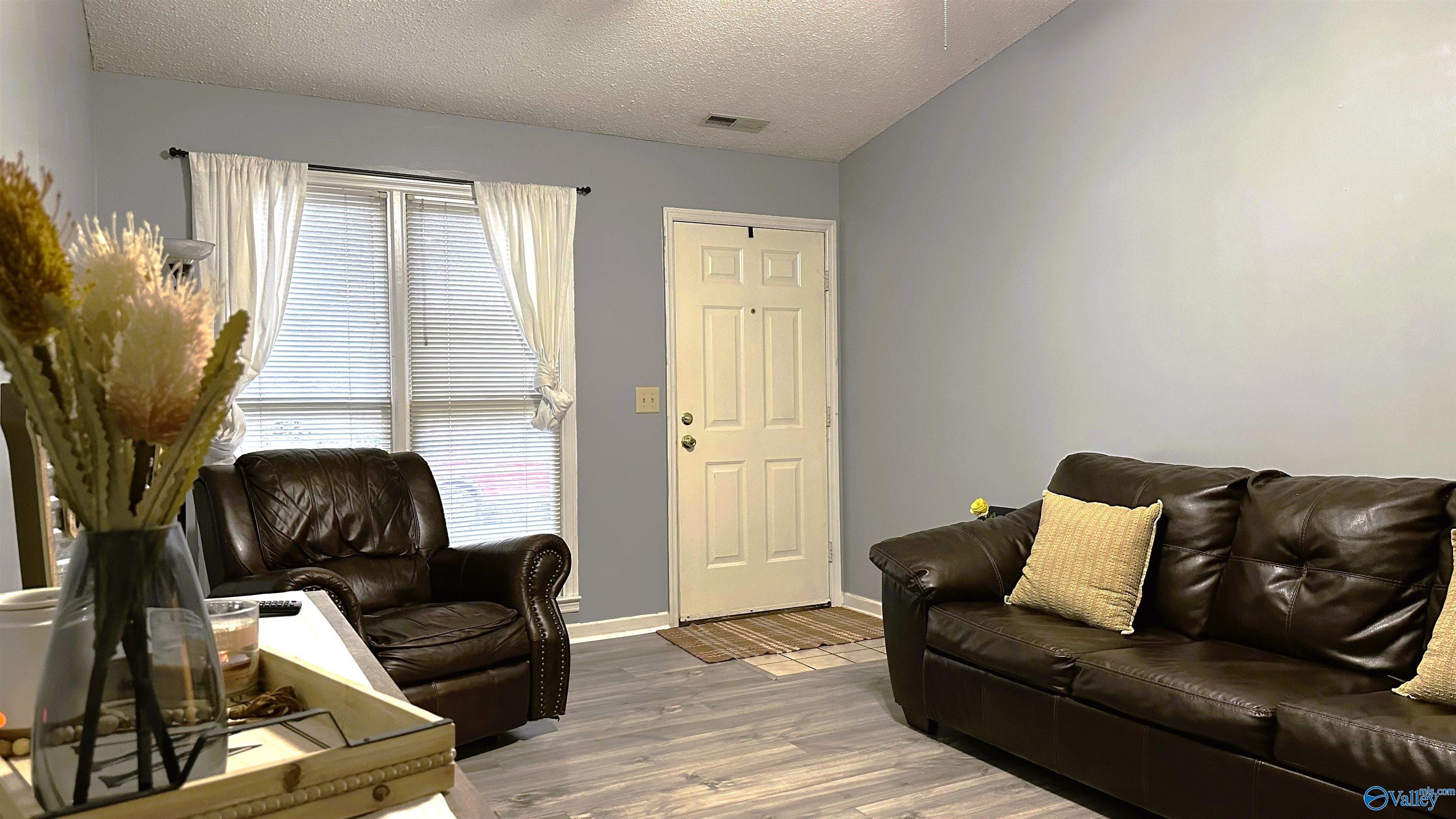 419 Cherry Street NW