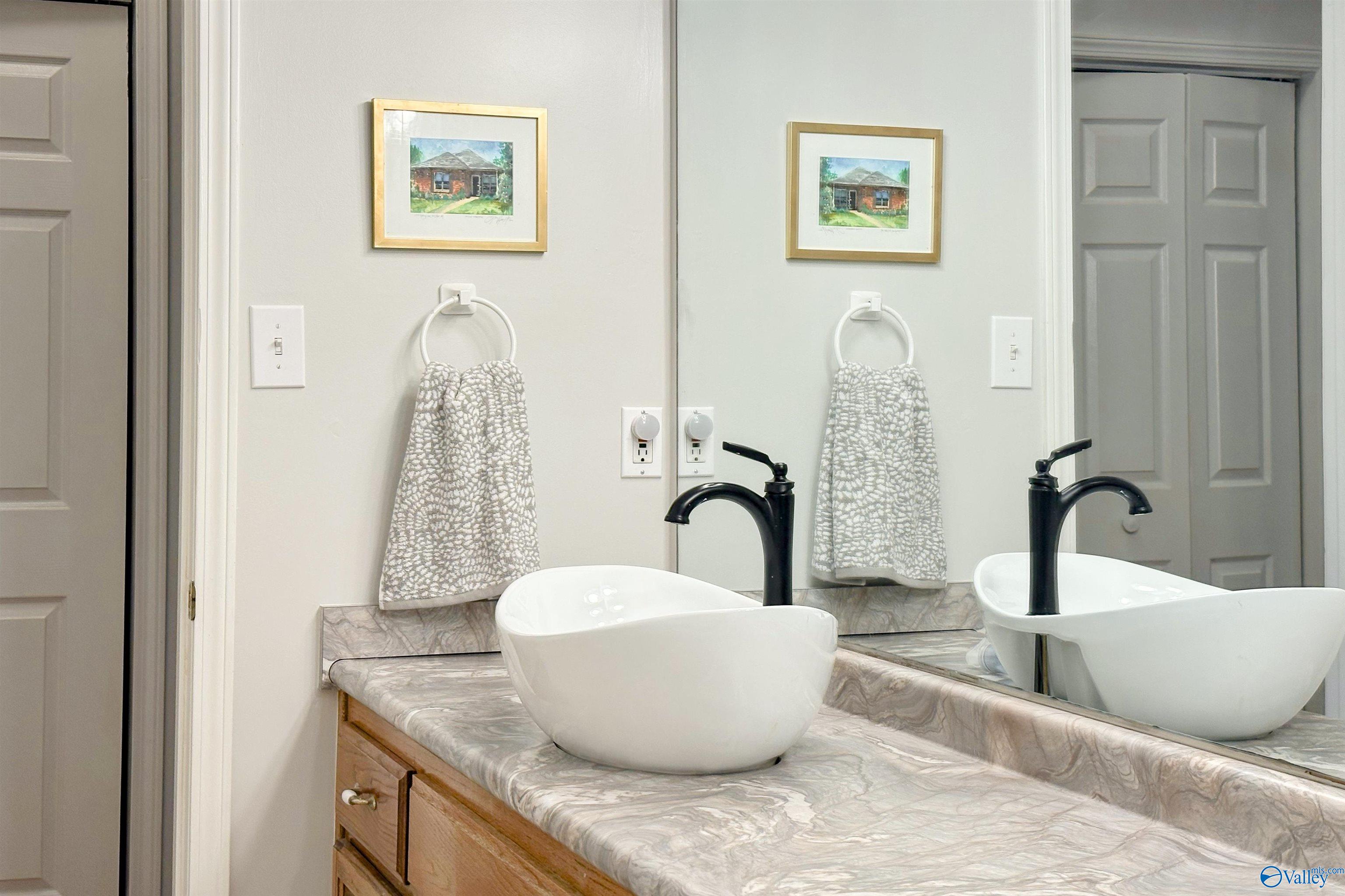 2410 Kathy Lane Sw SW, Decatur