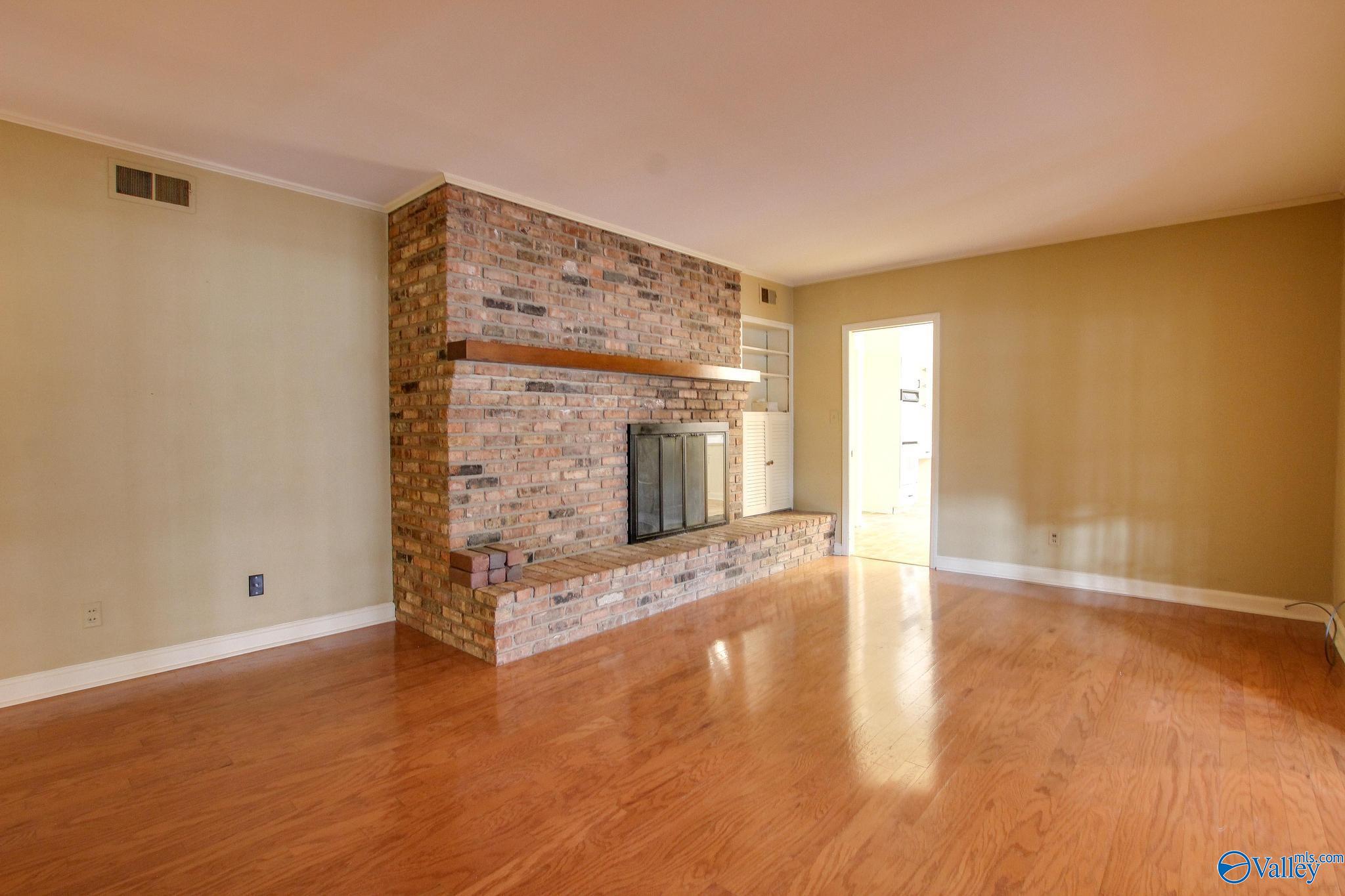 2217 Woodland Street SE