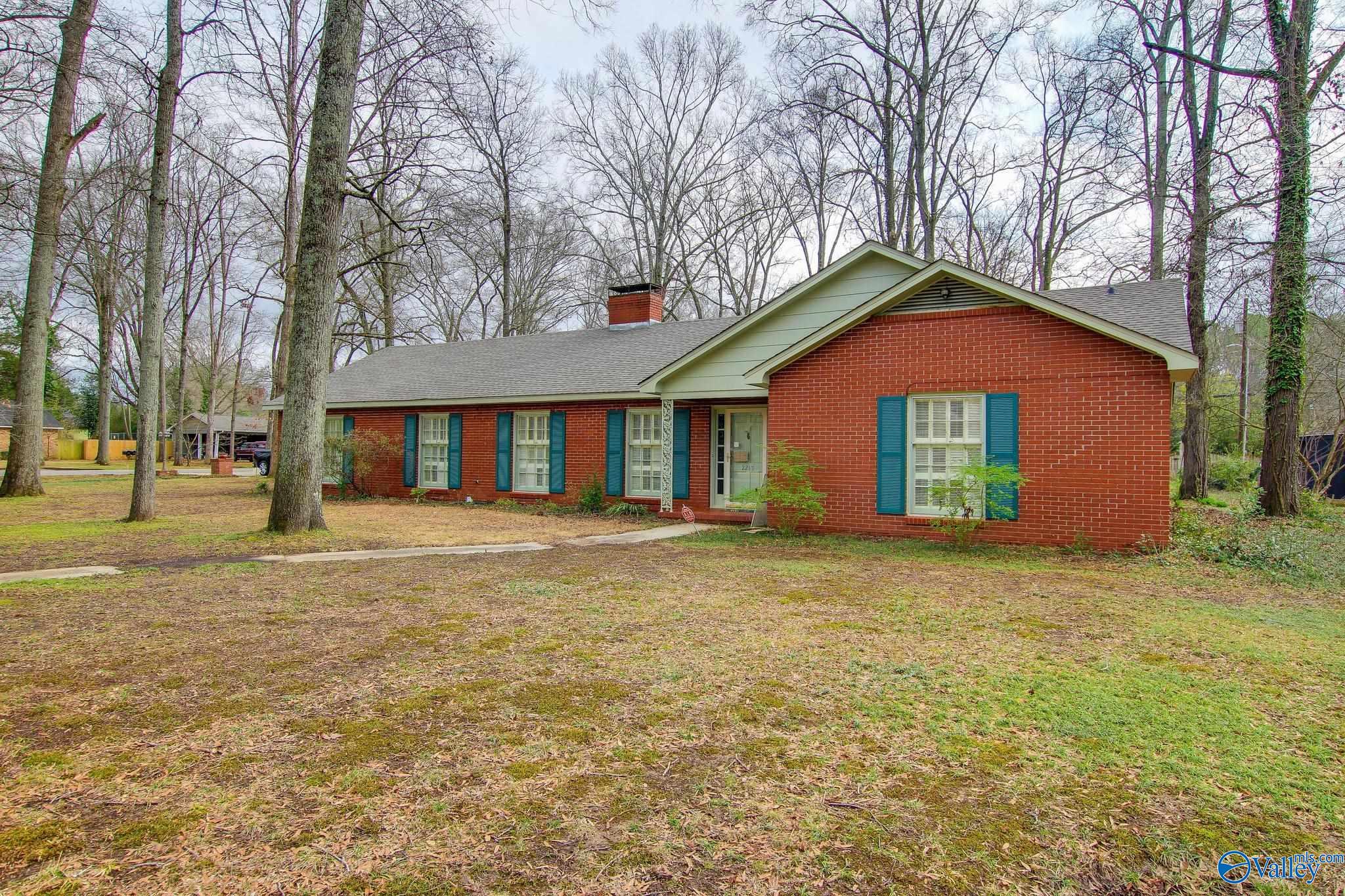 2217 Woodland Street SE