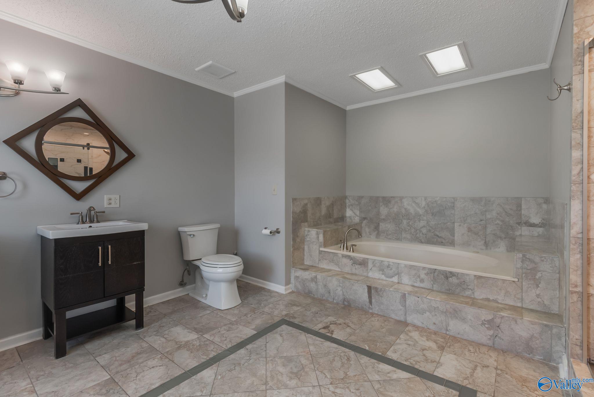 1209 Regency Blvd