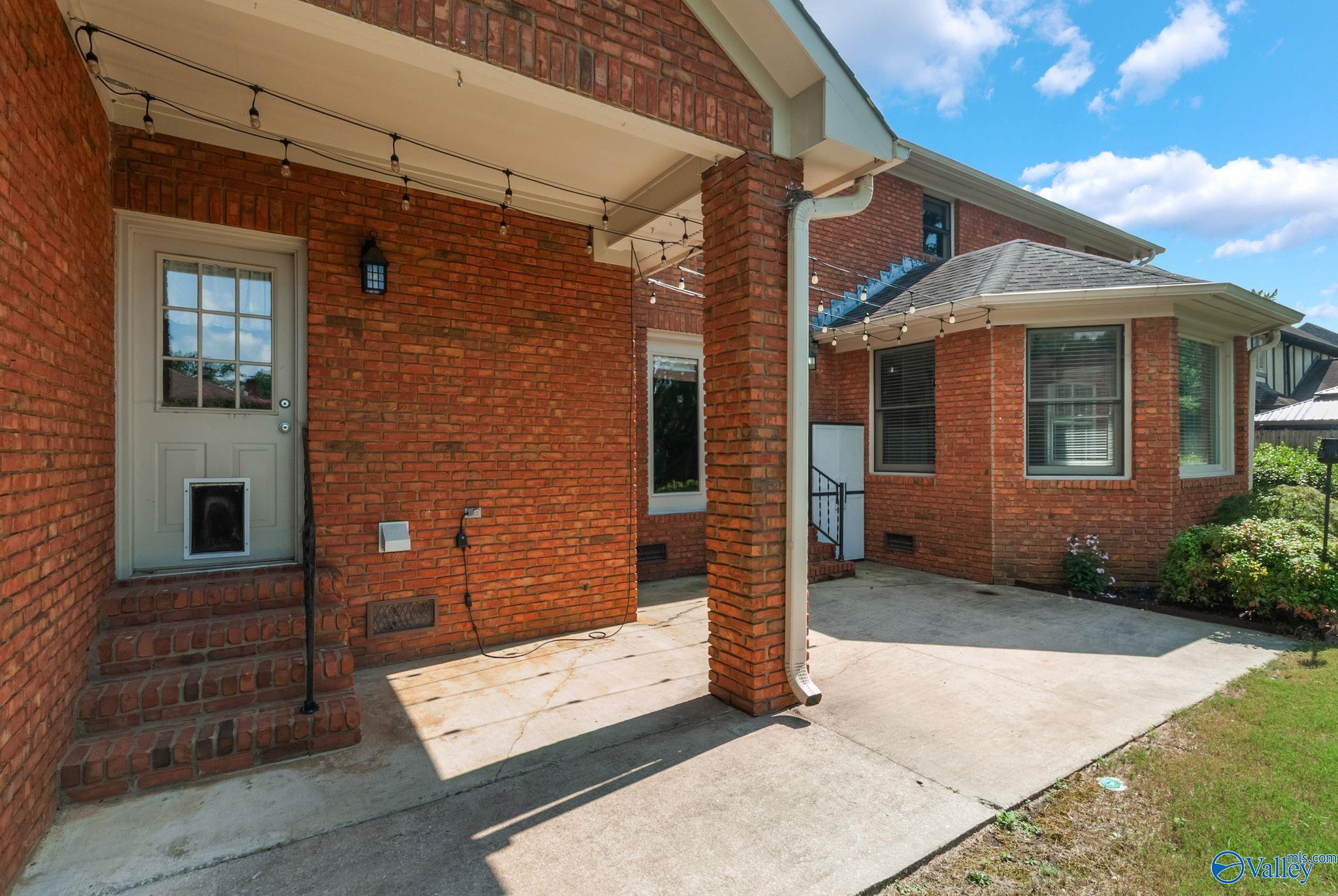 1209 Regency Blvd