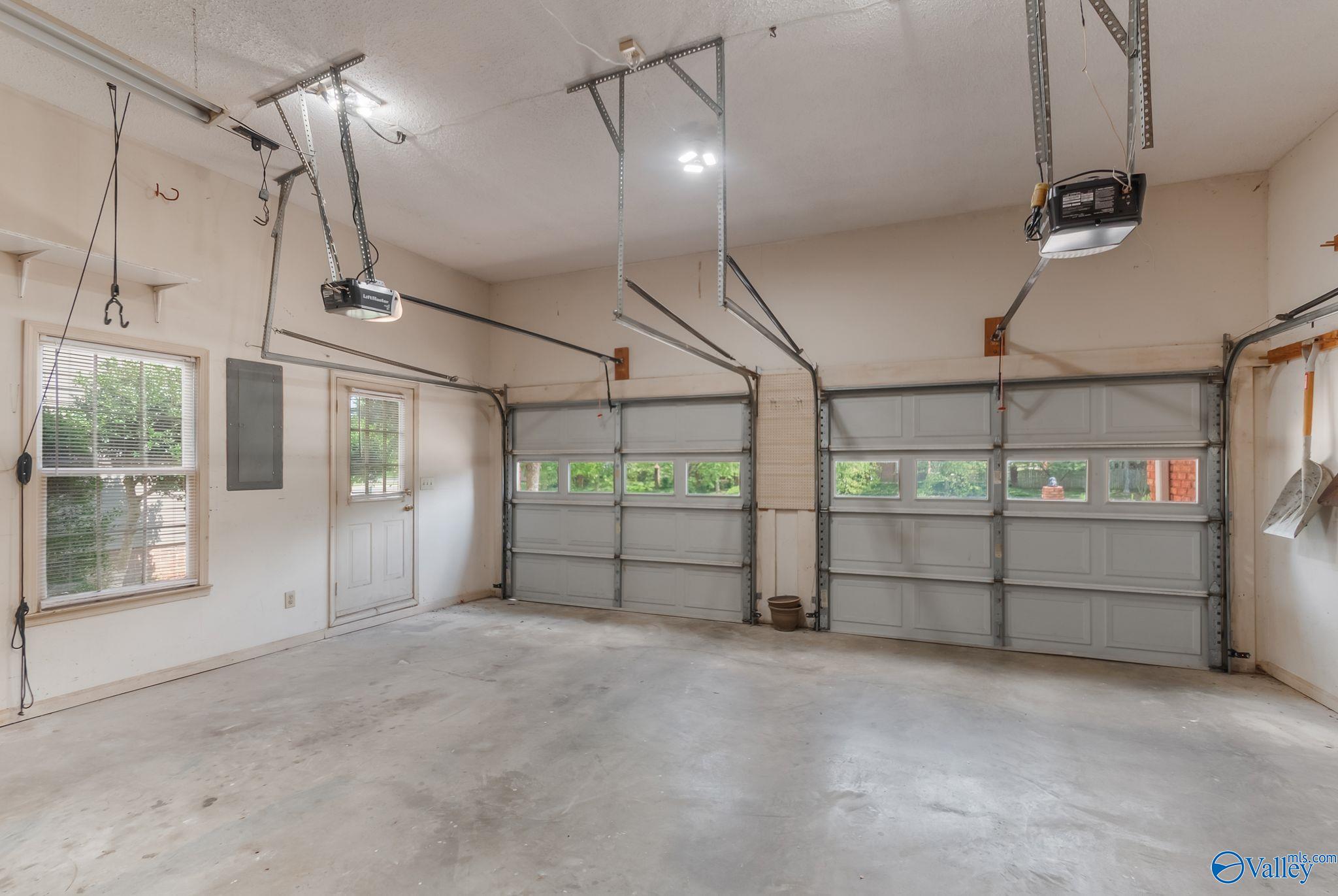 1209 Regency Blvd