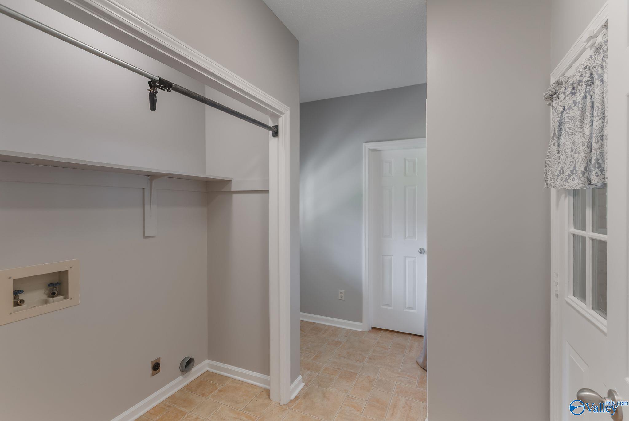 1209 Regency Blvd