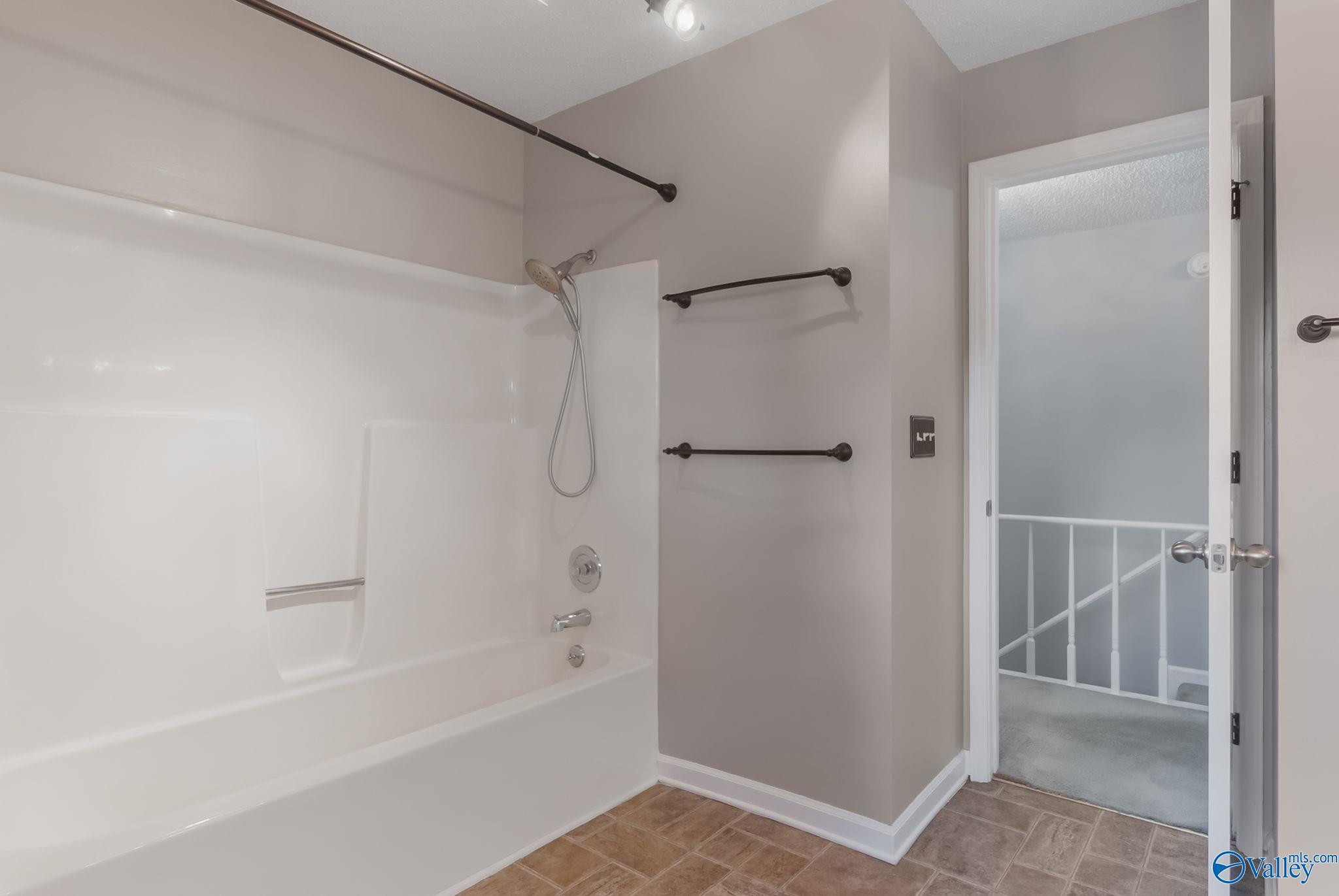 1209 Regency Blvd