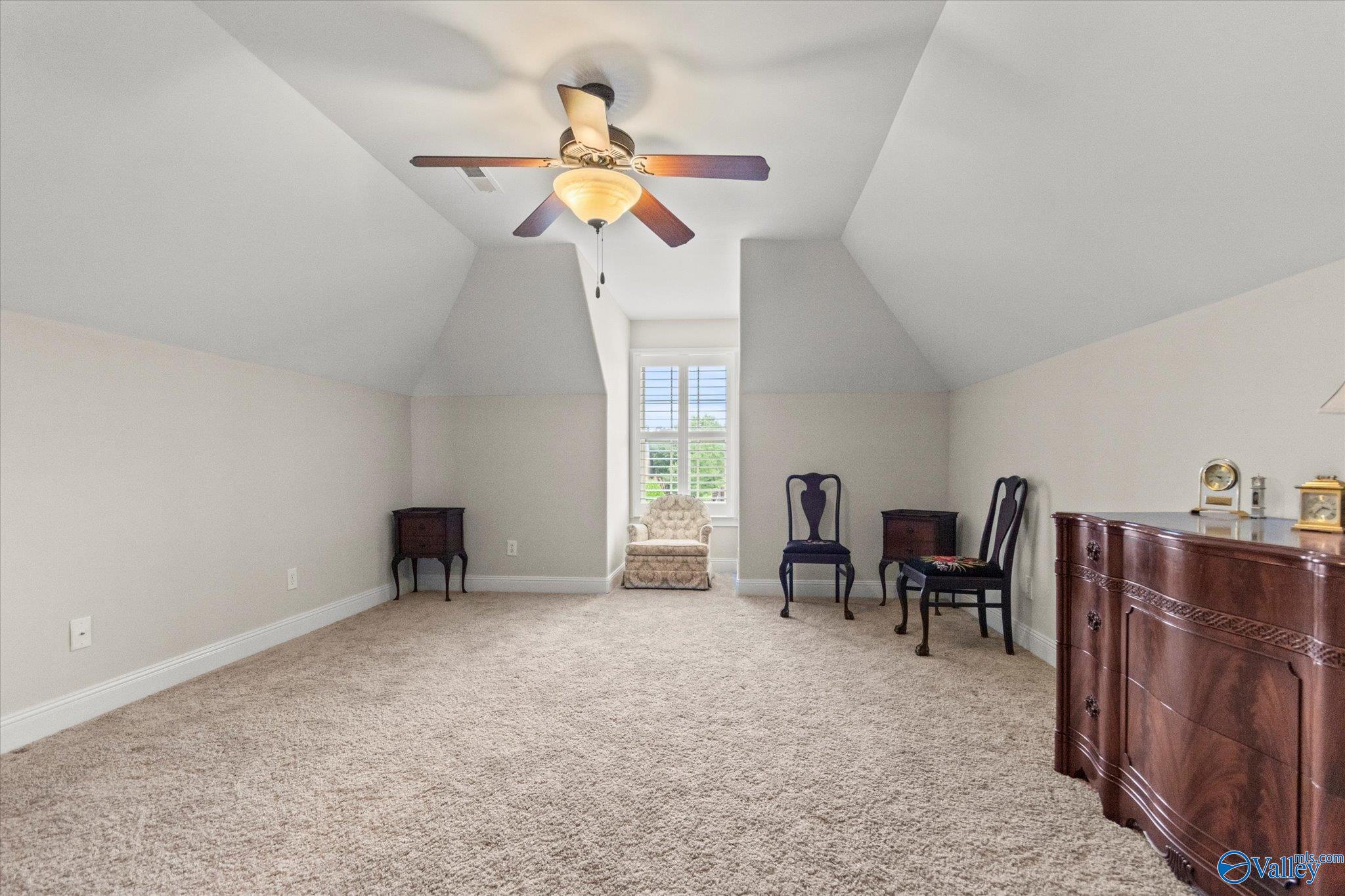 3909 Palomino Drive SW
