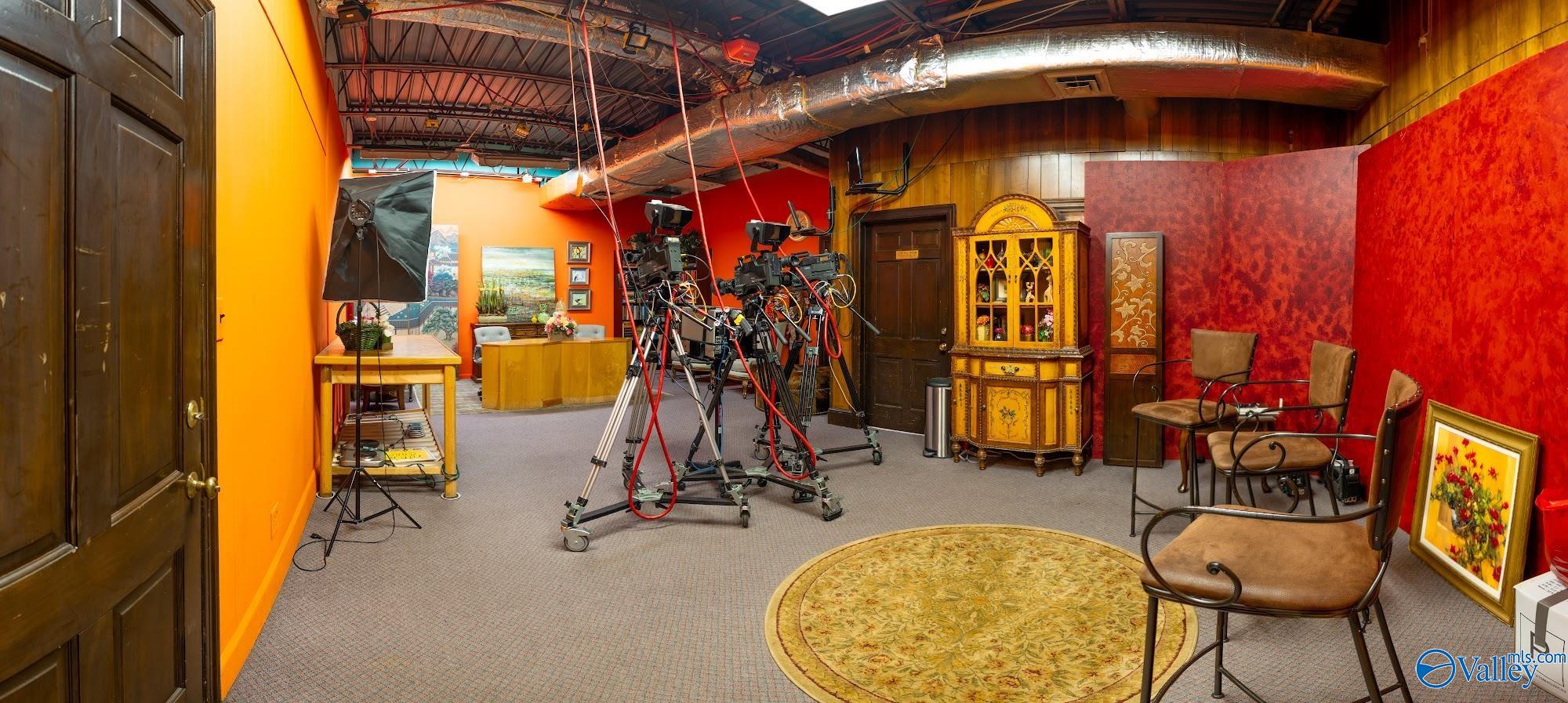 1301 Central Parkway