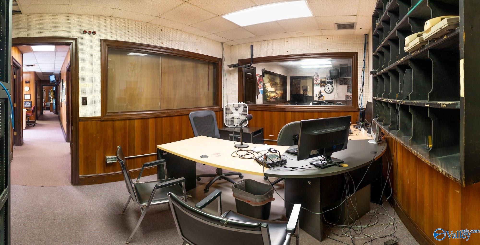 1301 Central Parkway